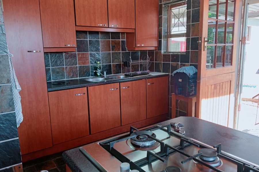 4 Bedroom Property for Sale in Mosel Eastern Cape